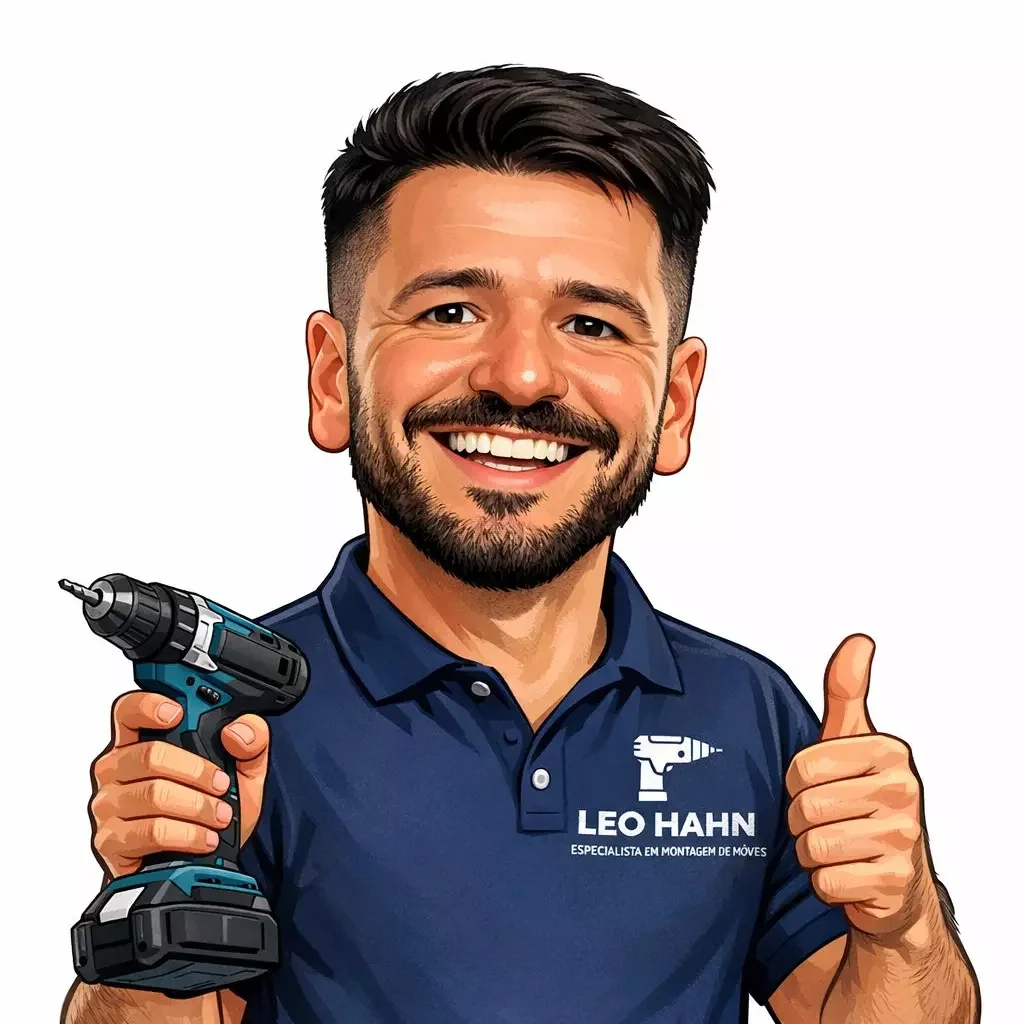 Montador de móveis profissional Leonardo Hahn realizando montagem com qualidade e precisão