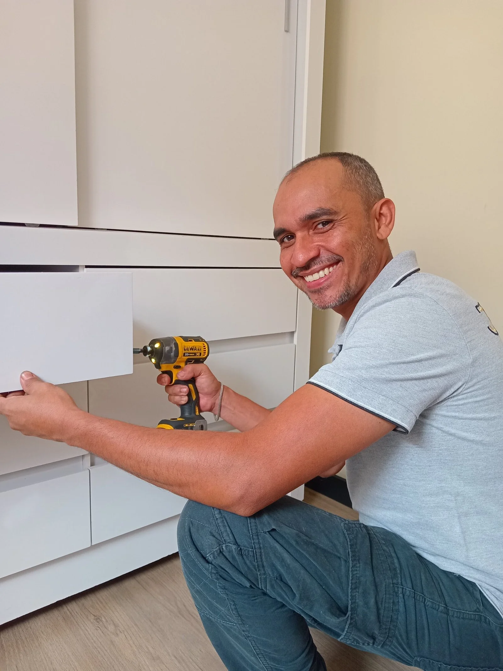 João Inácio, instalador de TV profissional